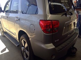2008 TOYOTA, SEQUOIA, SILVER, SR5, AT, 2WD,    Z25128